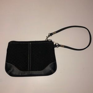 Coach Signature Black Wristlet